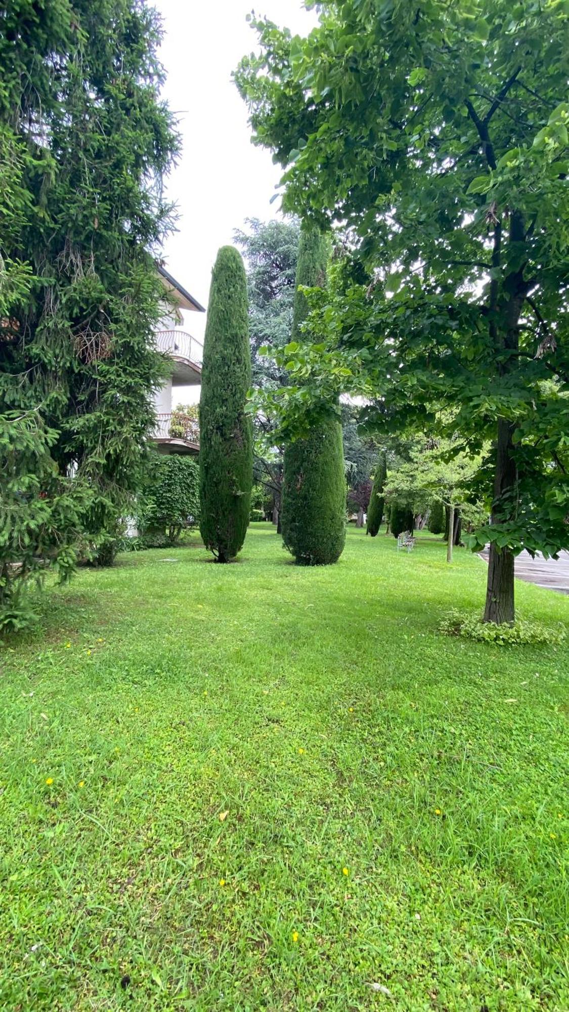 Вилла House Dogana Пескьера-дель-Гарда Экстерьер фото